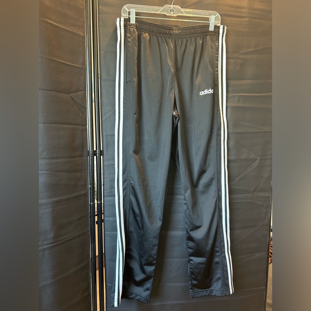 Adidas Climalite Men’s Black Drawstring Ankle Zip Sweatpants, front pockets- L